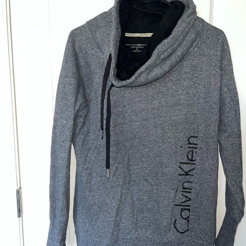 Calvin Klein Sweatshirt